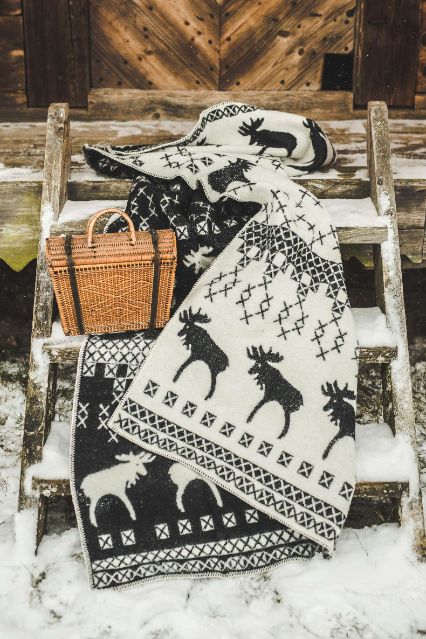Jacquard Blankets, Cushions - namutekstile.lt